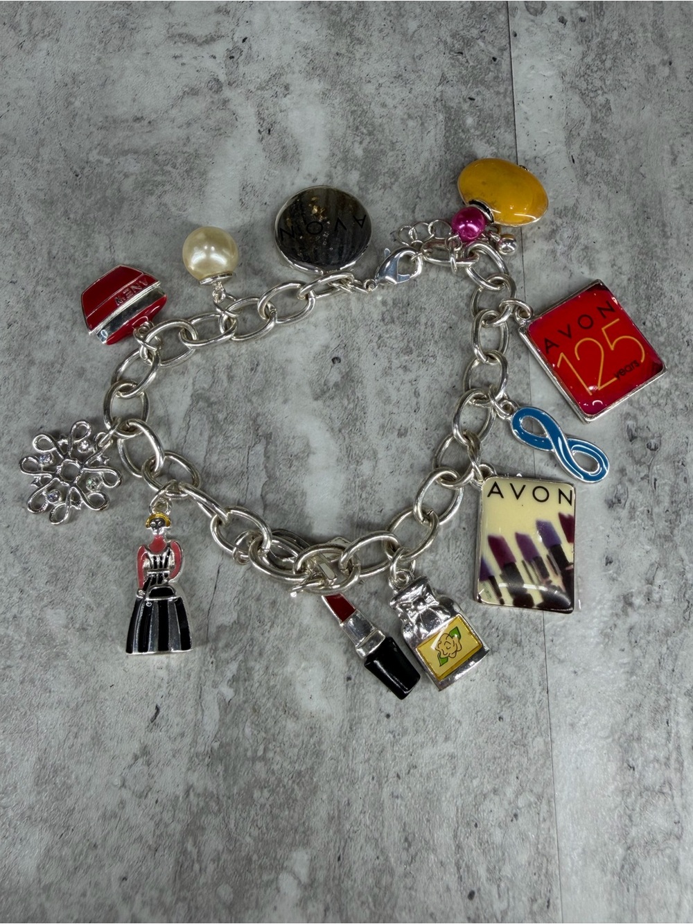 Vintage Avon Charm Bracelet Silver Tone New Without Tags Charms Jewelry Dangle